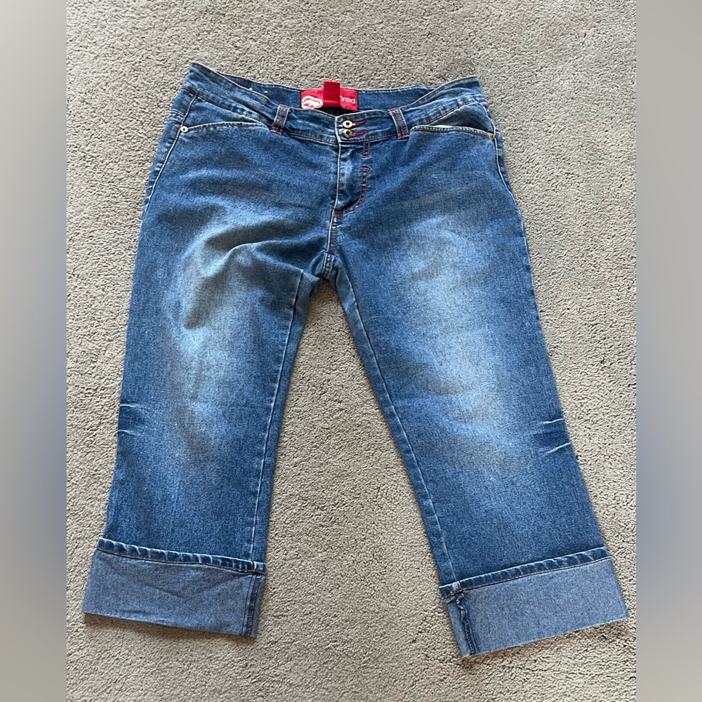 Vintage Y2K Ecko  red capri style denim jeans size 11